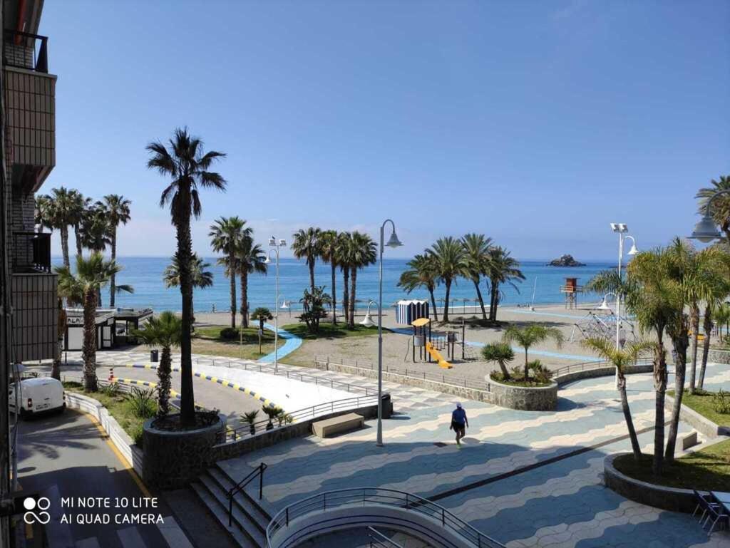 Centro-Primera Linea De Playa Almuñécar Dış mekan fotoğraf