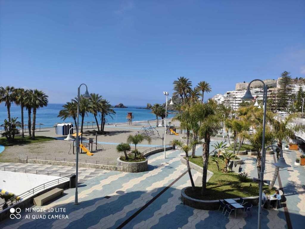 Centro-Primera Linea De Playa Almuñécar Dış mekan fotoğraf